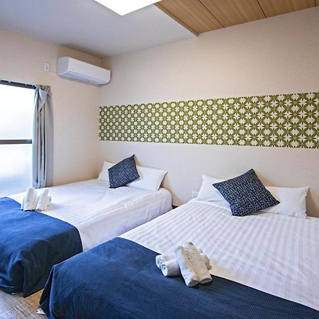 山house中津 最大10人 中津駅まで徒歩6分 梅田まで電車4分行ける！　 Appartement Osaka Buitenkant foto
