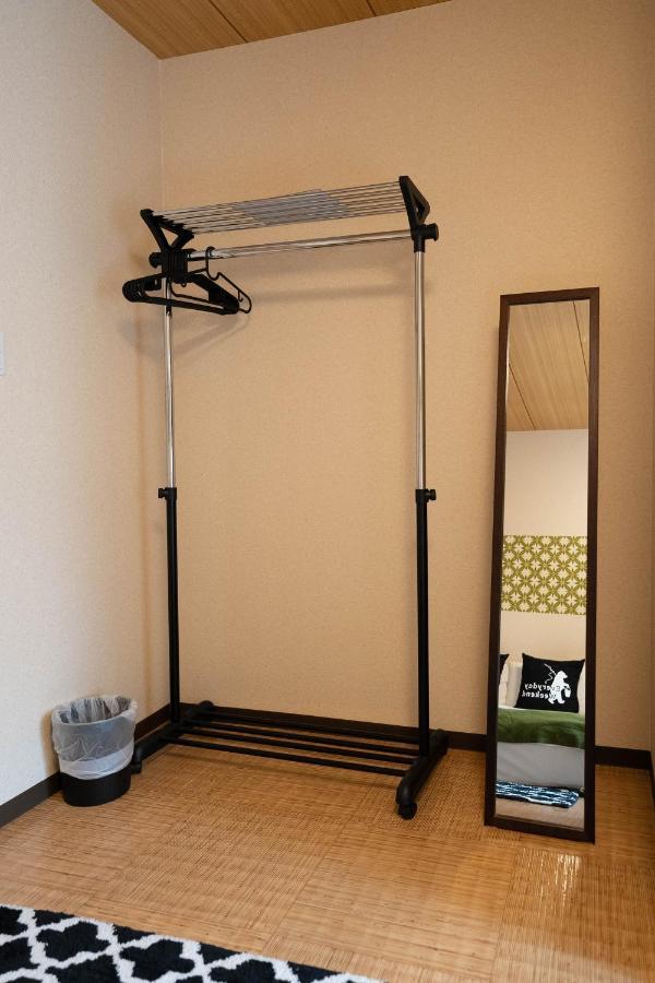 山house中津 最大10人 中津駅まで徒歩6分 梅田まで電車4分行ける！　 Appartement Osaka Buitenkant foto